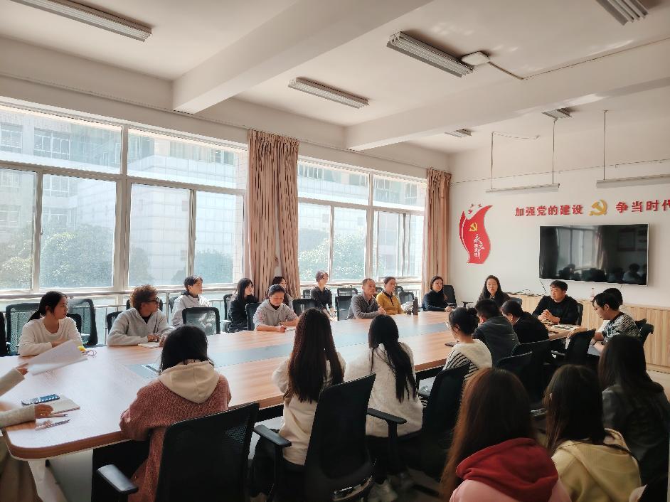 46723a3648c9d84613aea5de412d7b1