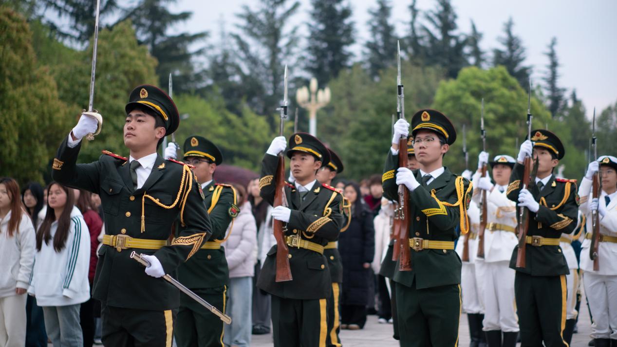 aa39de2088e1a4515d91c362ab55aa6d aa39de2088e1a4515d91c362ab55aa6d