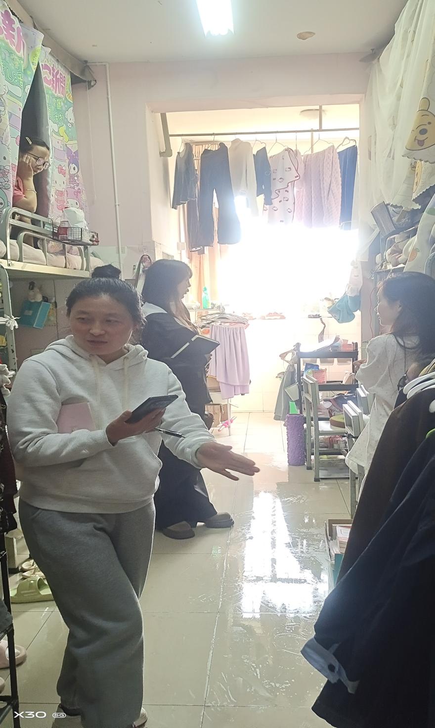 756ae9bda7733e7b9fbac786fb34716a